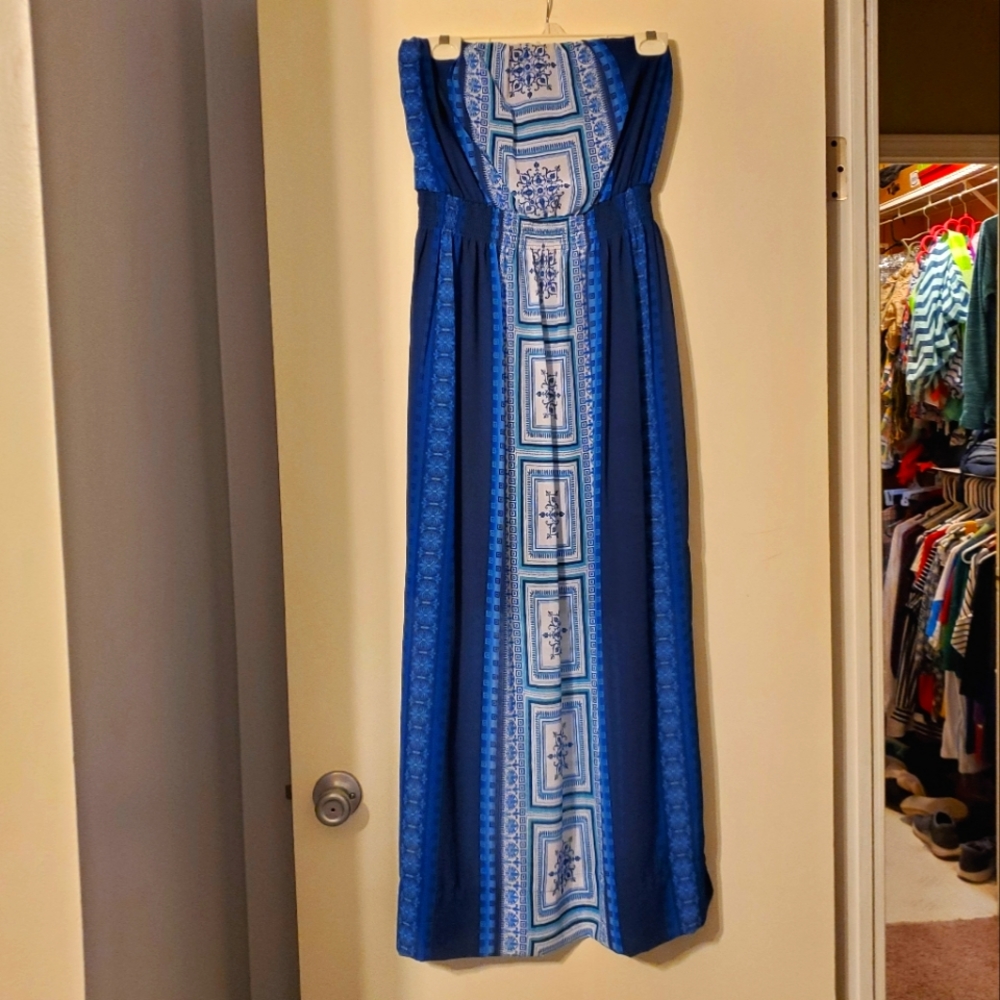 Strapless maxi dress